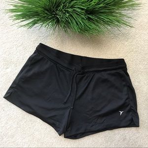 🔥Old Navy • Active Wear 🤗💪🏽Go-Dry Black Shorts